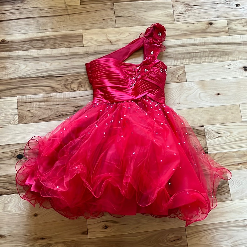 Red homecoming/prom dress